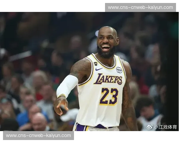 詹姆斯无缘赛季评奖21年入选最佳阵容神迹终结因伤缺席达18场