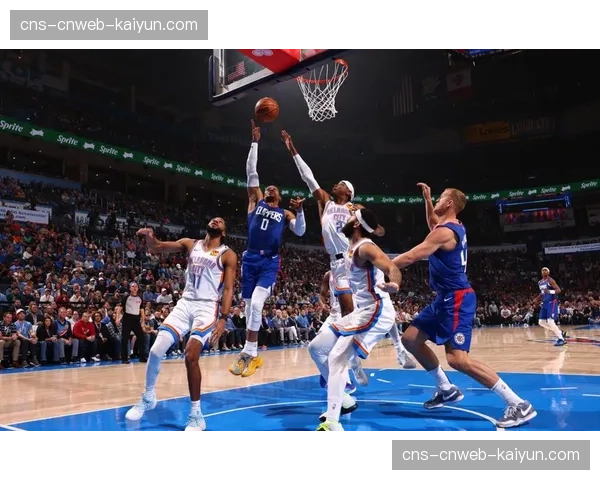 雷霆击败快船，亚历山大称球队混合防守是取胜关键