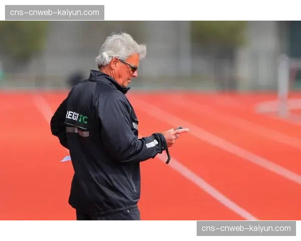 聚焦:巴黎圣日耳曼新任定位球教练的英超经验如何应用